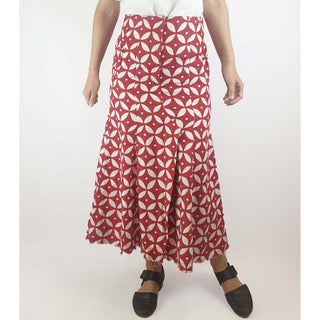 Lee Mathews preloved red 100% linen skirt with pretty white print size ) (best fits size 6-8) Lee Mathews preloved second hand clothes 2