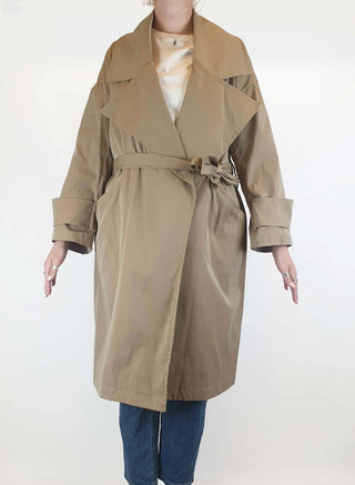 Fate + Becker tan trench coat size M/L Fate + Becker preloved second hand clothes 2