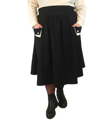 Hell Bunny black A-line skirt with size 4XL Hell Bunny preloved second hand clothes 1
