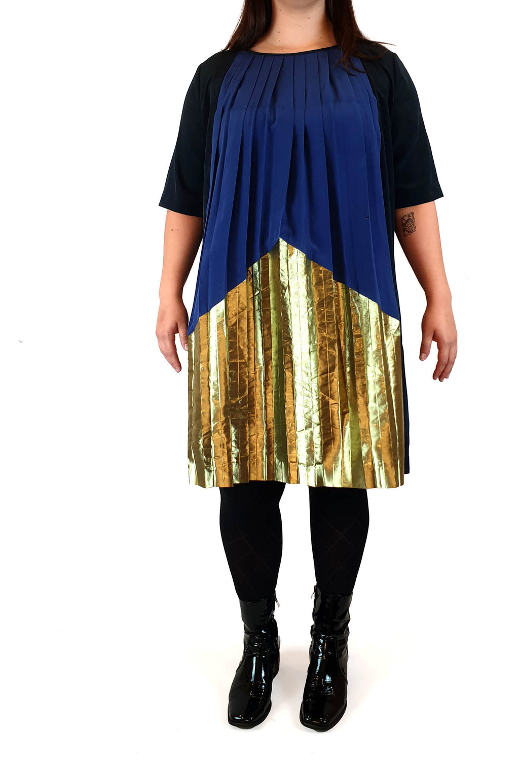 Gorman pleated black, blue and gold dress size 14 – Dear Little Panko