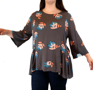 Elm grey long sleeve top with cute blue and orange flower print size 16 Elm preloved second hand clothes 1