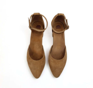 Bared tan suede low heel shoes size 39 Bared preloved second hand clothes 2