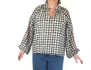 Atmos & Here houndstooth print long sleeve top size 16