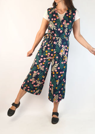 Princess Highway blue-based unique print wide leg jumpsuit size 8