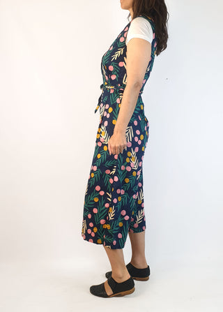 Princess Highway blue-based unique print wide leg jumpsuit size 8