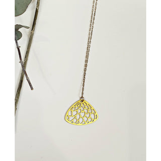Gold necklace with cute pendant gold-necklace-with-cute-pendant