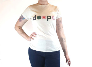 Doops white tee shirt with fun logo size XL (tiny fit, best fits size 12) Doops preloved second hand clothes 1