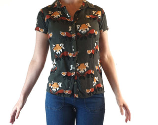 Leonard St olive green short sleeve shirt with fox print size 6 Leonard St preloved second hand clothes 1