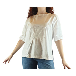 Alpha 60 white top wiith flower embroydery size 10 Alpha 60 preloved second hand clothes 2