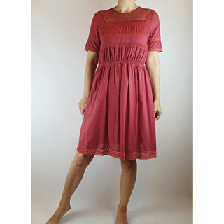 Dark pink dress with lovely embroydered detail size 6 (fits sizes 6-8) Unknown preloved second hand clothes 2