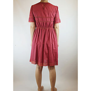 Dark pink dress with lovely embroydered detail size 6 (fits sizes 6-8) Unknown preloved second hand clothes 6