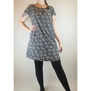 Seasalt grey fine cord dress with subtle lighter grey floral print size 14 (best fits size 12) Seasalt preloved second hand clothes 3