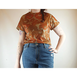Autumnal pre-owned floral print tee shirt size M (best fits size 12) Unknown preloved second hand clothes 1