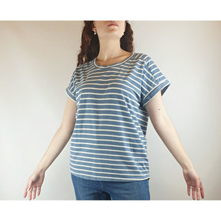 Miranda Murphy blue and white striped tee shirt size S (best fits size 10) Miranda Murphy preloved second hand clothes 2