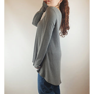 Leoni grey long sleeve oversize top / jumper size S (best fits size 10) Leonie preloved second hand clothes 4