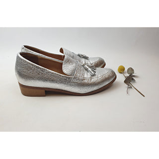 Bared pre-owned silver shoes with contrasting wooden low heel size 41 Bared preloved second hand clothes 1