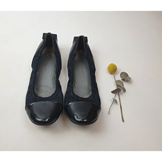 United Nude black flat shoes with unique and fun square heel size 40 Dear Little Panko preloved second hand clothes 3