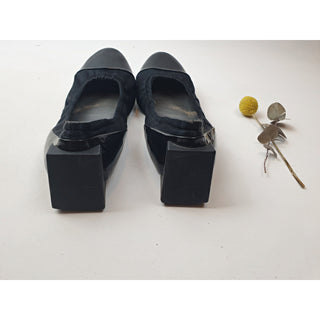 United Nude black flat shoes with unique and fun square heel size 40 Dear Little Panko preloved second hand clothes 8