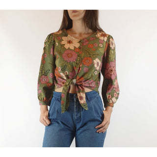 Princess Highway green floral long sleeve cropped shirt size 8 Princess Highway preloved second hand clothes 4