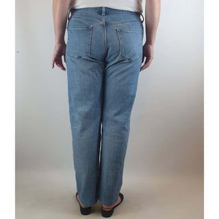 Uniqlo light denim straight leg style jeans size 36 (best fits size 16-18) Uniqlo preloved second hand clothes 8