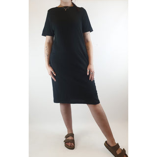 Bassike black maxi tee shirt dress size M (best fits size 12) Bassike preloved second hand clothes 1