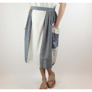 Kindling grey and white virtical striped skirt size 10 Kindling preloved second hand clothes 1