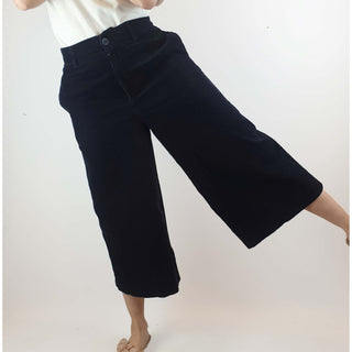 Uniqlo chunky navy cord wide leg pants with pockets size 28 (best fits size 10) Uniqlo preloved second hand clothes 1