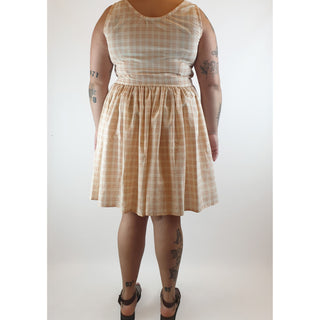 Forest and Things pre-owned pink gingham print dress size 16 Forest and Things preloved second hand clothes 9