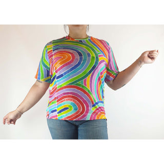 Lordy Dordie fabulous pre-owned rainbow-like print tee shirt size XL (fits size 14-16) Lordie Dordie preloved second hand clothes 1