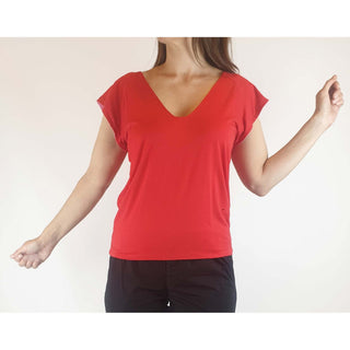 Reversible tee shirt top with red and pink sides best fits size 8 Unknown preloved second hand clothes 1