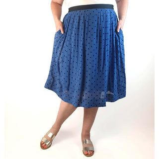 Emily and Fin blue polka dot skirt size XXL Emily and Fin preloved second hand clothes 1