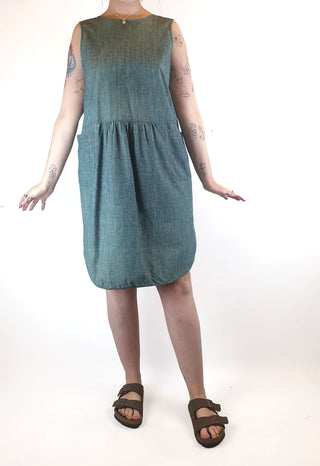 Obus denim look 100% cotton sleeveless dress with white flecks size 4 (best fits size 12) Dear Little Panko preloved second hand clothes 3