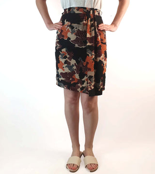 Gorman 100% silk oriental print skirt size 6 Gorman preloved second hand clothes 4