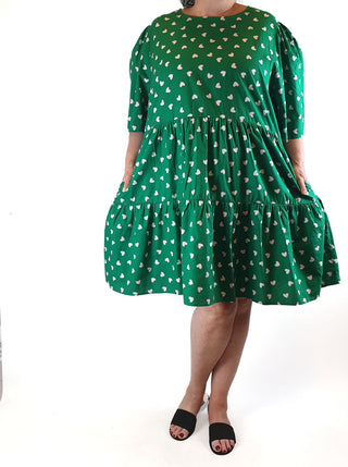 Little Party Dress green heart print dress size 22 Little Party Dress preloved second hand clothes 1