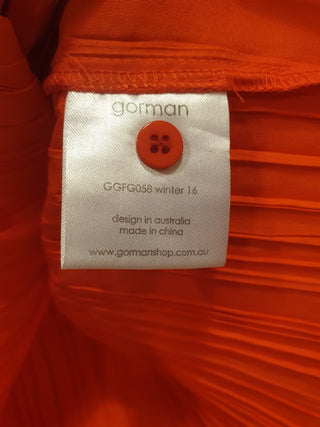 Gorman cropped red sleeveless pleated top size 8 Gorman preloved second hand clothes 9