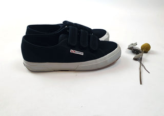 Superga black shoes with adjustable velcro size 38 Superga preloved second hand clothes 6