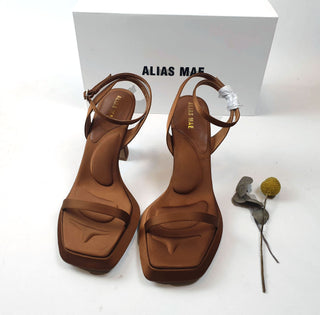 Alias Mae tan satin heels size 39 Alias Mae preloved second hand clothes 1