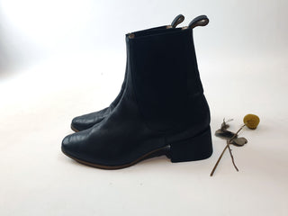 Nancybird soft black leather low heeled boots size 38 Nancybird preloved second hand clothes 5