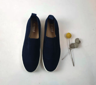 Seed Heritage navy slip on shoes size 38 Seed Heritage preloved second hand clothes 1