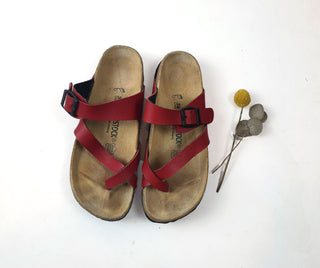 Birkenstock red sandals size 39 Birkenstock preloved second hand clothes 2