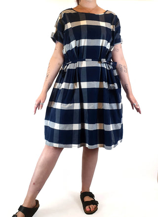 Kowtow blue and white check print dress size M Kowtow preloved second hand clothes 2
