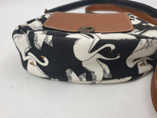 Swan print faux leather cross body bag Unknown preloved second hand clothes 9