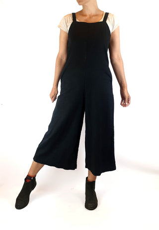 Uniqlo black linen mix sleeveless jumpsuit size XS, best fits size 8 Uniqlo preloved second hand clothes 1