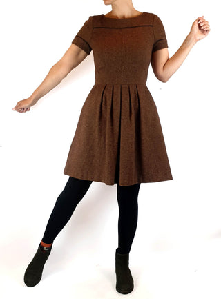 Cue brown wool mix knit dress size 8 Cue preloved second hand clothes 1