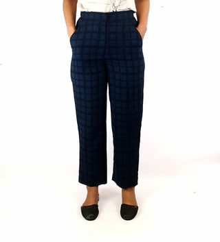 Elk navy and green check straight leg pants size 6, fits 6-8 Elk preloved second hand clothes 3