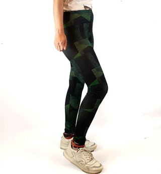 Uptights green-based print yoga tights/leggings Uptights preloved second hand clothes 6