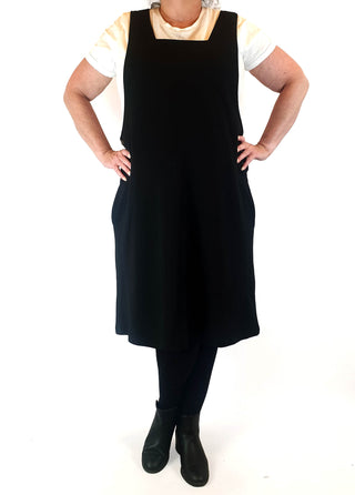 Lorraine black pinnafore dress size 18 Lorraine preloved second hand clothes 3