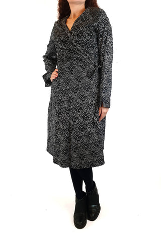 That Bird Label black print wrap style long sleeve dress size 10 Bird the Label preloved second hand clothes 4