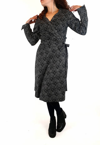 That Bird Label black print wrap style long sleeve dress size 10 Bird the Label preloved second hand clothes 5