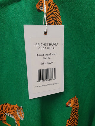 Jericho Road green detroit smock dress with tiger print size 22 Jericho Road preloved second hand clothes 12